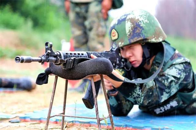 關(guān)于女兵征兵條件的深度解讀（以2021年為例），2021年女兵征兵條件深度解讀，全面解析報(bào)名資格與要求