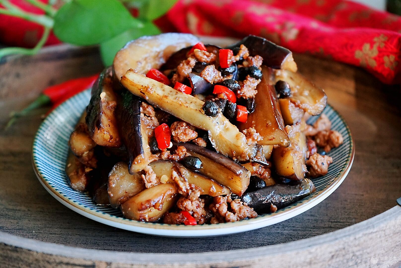 肉末茄子，一道家常美食的做法詳解，肉末茄子，家常美食做法詳解攻略