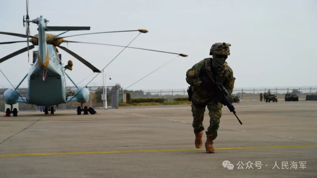 海軍陸戰(zhàn)隊電影免費觀看，鐵血戰(zhàn)士的榮耀時刻，海軍陸戰(zhàn)隊鐵血戰(zhàn)士的榮耀時刻，電影免費觀看