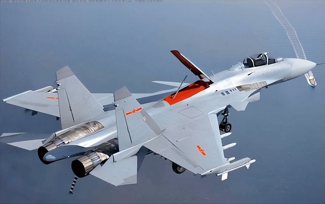 殲-15彈射版，中國海軍航空兵的新銳力量，殲-15彈射版，中國海軍航空兵的新銳力量展示