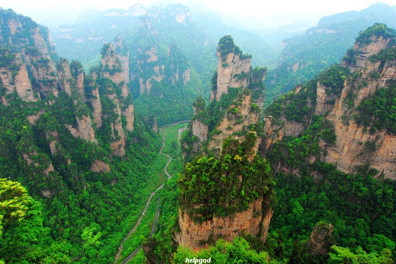 張家界旅游最佳時間解析，張家界旅游最佳時節(jié)解析