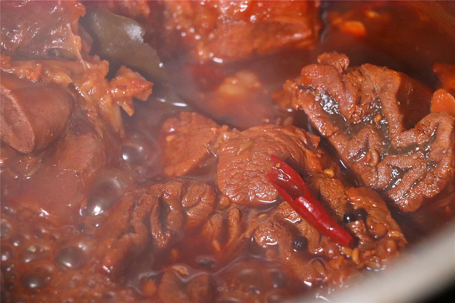 牛肉最簡(jiǎn)單的鹵法，牛肉最簡(jiǎn)單鹵法教程