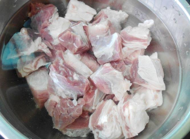 家燉牛肉的美味秘訣與制作竅門，家燉牛肉的美味秘訣，制作方法與竅門分享