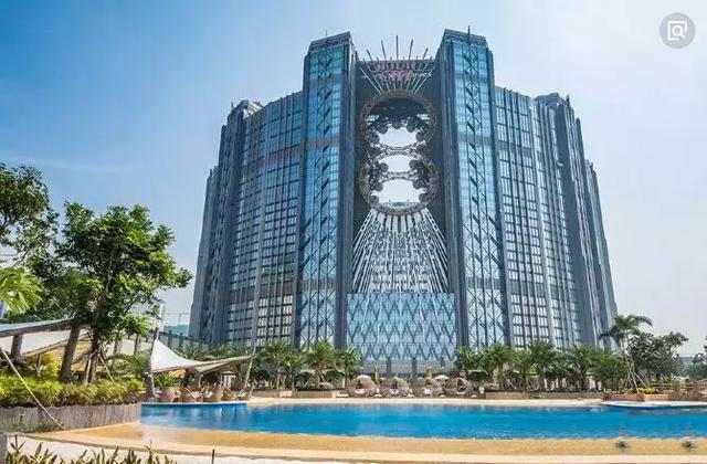 澳門新三碼必中一免費(fèi)，揭秘博彩背后的秘密，揭秘澳門新三碼博彩背后的秘密，博彩真相與風(fēng)險(xiǎn)警示
