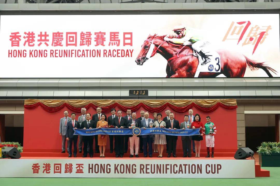新澳門一肖一馬圖片資料及其文化背景下的探討，澳門一肖一馬圖片資料與文化背景探討