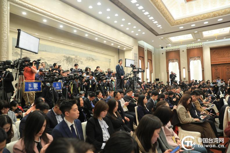 全國人大舉行首場新聞發(fā)布會，聚焦新時代發(fā)展，展現(xiàn)中國力量，全國人大首場新聞發(fā)布會聚焦新時代發(fā)展，展現(xiàn)中國力量的決心與實(shí)力