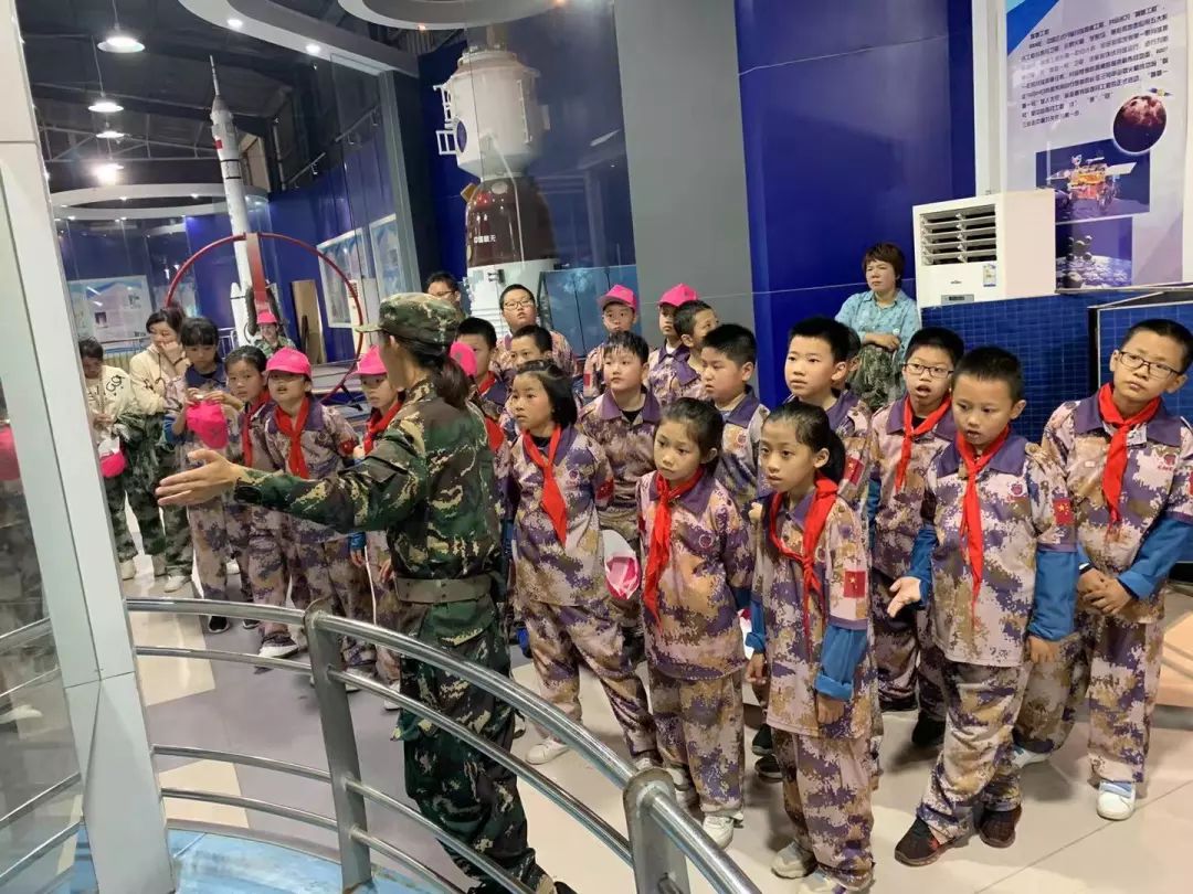 國防軍事研學(xué)科技意識，引領(lǐng)新時(shí)代的軍事力量之源，國防軍事研學(xué)科技意識，引領(lǐng)新時(shí)代軍事力量發(fā)展的核心動(dòng)力
