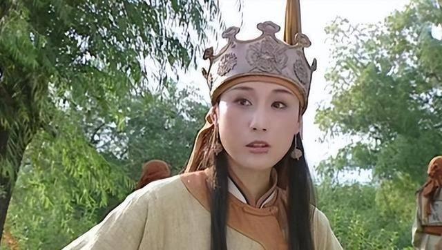 解放戰(zhàn)爭中的中國女兵，圖片背后的英勇故事，解放戰(zhàn)爭中的女兵風(fēng)采，英勇故事與珍貴圖片展現(xiàn)的巾幗英雄精神