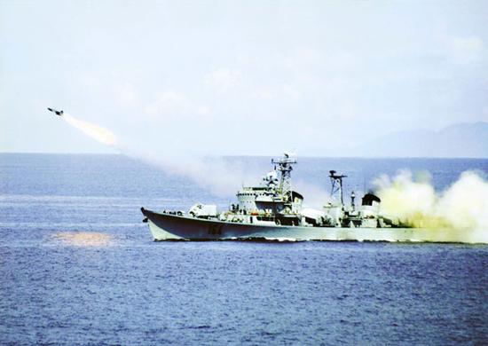 關(guān)于051C型驅(qū)逐艦是否采用蒸汽機(jī)的研究探討，關(guān)于051C型驅(qū)逐艦是否采用蒸汽機(jī)的探討研究