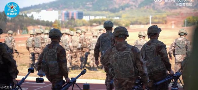 召忠說軍事視頻專輯，深度解析軍事領(lǐng)域，引領(lǐng)國防意識覺醒，召忠軍事深度解析，引領(lǐng)國防意識覺醒之旅