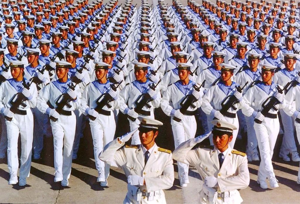 海軍方隊(duì)閱兵訓(xùn)練視頻，展現(xiàn)榮耀與力量，海軍方隊(duì)閱兵訓(xùn)練視頻，榮耀與力量的展現(xiàn)