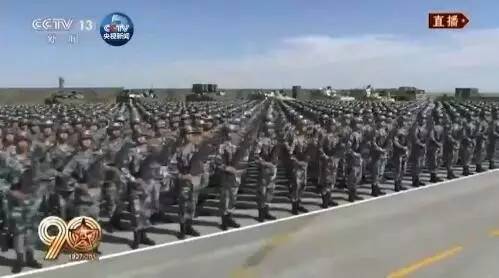 國慶閱兵三軍亮劍，榮耀與力量的展現(xiàn)，國慶閱兵，榮耀與力量的展現(xiàn)——三軍亮劍展雄風(fēng)