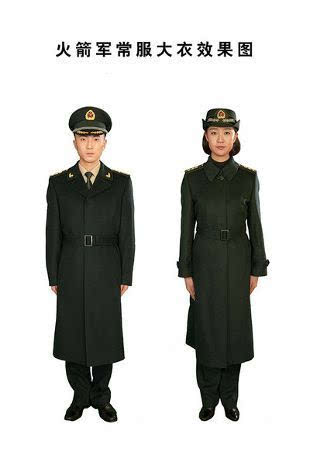 火箭軍換發(fā)新軍服時(shí)間，重塑軍事形象，展現(xiàn)新時(shí)代風(fēng)采，火箭軍換發(fā)新軍服重塑軍事形象，展現(xiàn)新時(shí)代風(fēng)采風(fēng)采