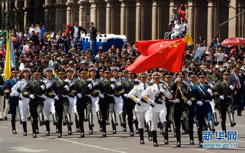三軍儀仗隊(duì)之星——朱振華，三軍儀仗隊(duì)之星朱振華閃耀風(fēng)采