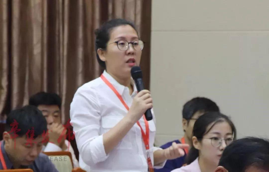 新聞發(fā)布會答記者問，揭示真相與未來展望，新聞發(fā)布會揭秘真相并展望未來發(fā)展