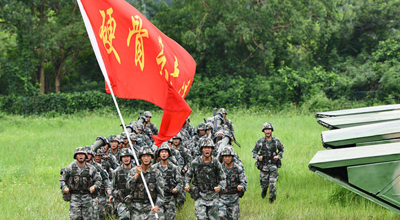 英勇無畏的夜老虎連隊——記第12集團(tuán)軍的一支精銳部隊，英勇夜老虎連隊，第12集團(tuán)軍精銳部隊紀(jì)實(shí)