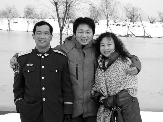 丁曉兵妻子與電影人物，現(xiàn)實與銀幕的交匯點，丁曉兵妻子，現(xiàn)實與銀幕的交匯點，探尋與電影人物的共鳴