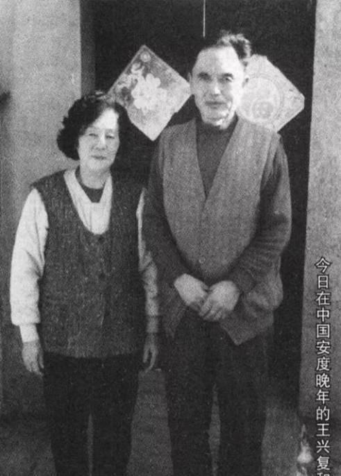 中國人民志愿軍的英勇故事，偉大的抗美援朝戰(zhàn)爭(zhēng)中的英雄贊歌，抗美援朝英雄贊歌，中國人民志愿軍的英勇傳奇