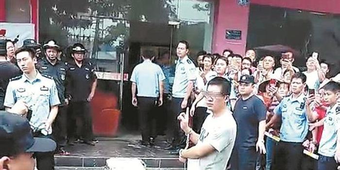 泉州小三酒店涉嫌違法經(jīng)營(yíng)被查處，泉州小三酒店涉嫌違法經(jīng)營(yíng)遭查處