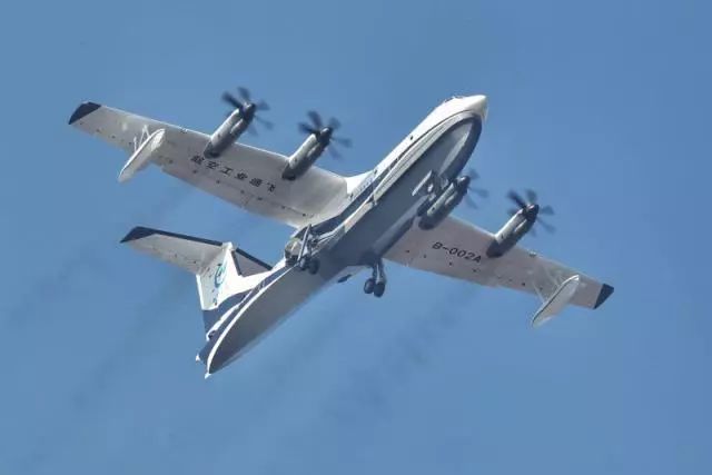 揭秘A-1天襲者飛機(jī)，二戰(zhàn)中的空中霸主，揭秘二戰(zhàn)空中霸主A-1天襲者飛機(jī)內(nèi)幕