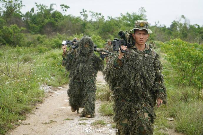 陸軍第74軍特戰(zhàn)旅，精英力量，無畏先鋒，陸軍第74軍特戰(zhàn)旅，精英力量，先鋒無畏