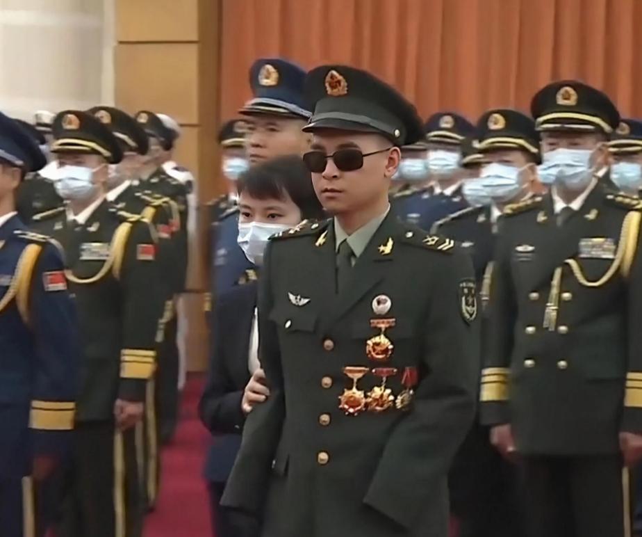 八一勛章的歷史事件，榮耀與傳承的象征，八一勛章，歷史事件中的榮耀與傳承的象征