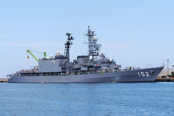 中國海軍史上閃耀的女性之光，首位驅(qū)逐艦女艦長——探尋海軍少將的成長之路，中國海軍首位驅(qū)逐艦女艦長，探尋海軍少將的成長之路與女性之光