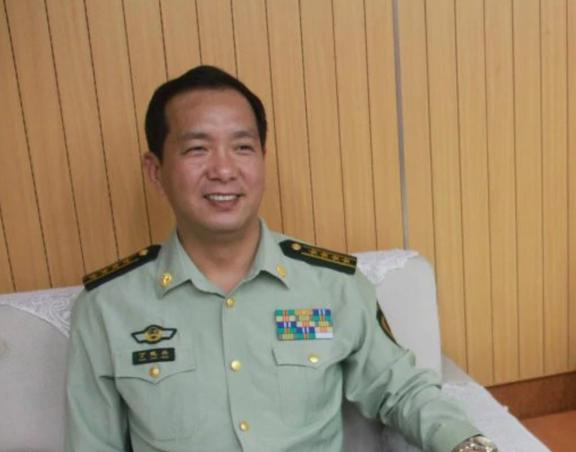 丁曉兵連降七級背后的故事與反思，丁曉兵連降七級背后的故事與反思，深度探究與啟示
