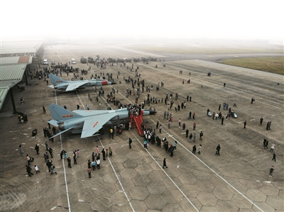 中國人民解放空軍成立的時間，歷史沿革與偉大貢獻，中國人民解放空軍，成立歷程、歷史沿革與偉大貢獻
