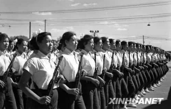 閱兵女民兵圖片，展現(xiàn)新時代女性的風(fēng)采與力量，閱兵女民兵圖片，新時代女性的風(fēng)采與力量展現(xiàn)