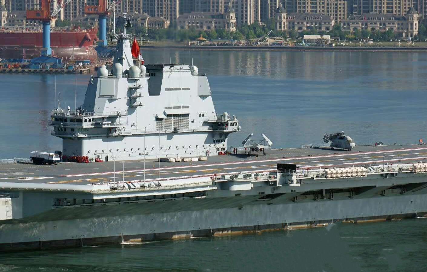 中國航母艦號，走向深藍(lán)，展示大國力量，中國航母走向深藍(lán)，展示大國力量與艦號榮耀