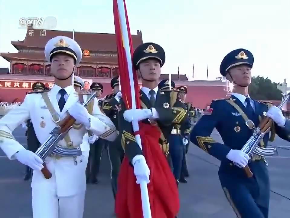 三軍儀仗隊指揮刀，價值背后的故事，三軍儀仗隊指揮刀背后的故事與價值揭秘