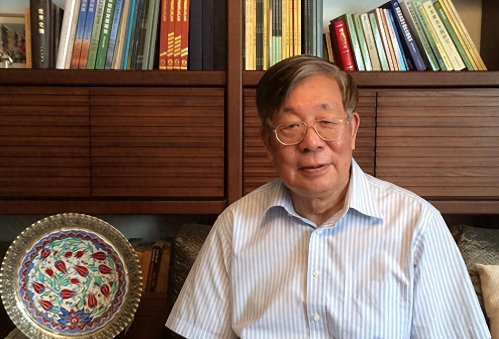 瓦良格號圖紙歸國之旅，歷史與智慧的傳遞，瓦良格號圖紙歸國之旅，歷史傳承與智慧傳遞