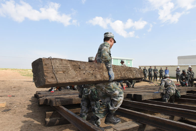 朱日和軍演，真實(shí)死亡的考驗(yàn)與挑戰(zhàn)，朱日和軍演，真實(shí)考驗(yàn)與挑戰(zhàn)的生死邊緣