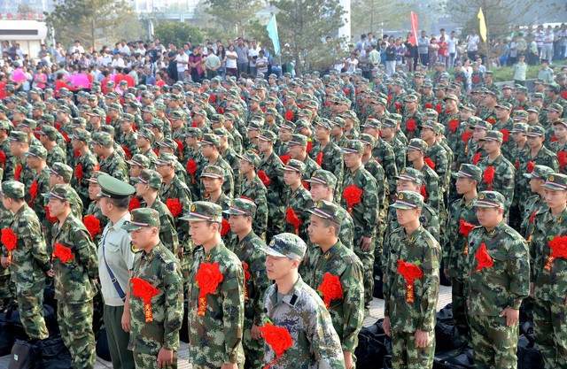 內(nèi)蒙古烏海老兵打新兵事件，反思與探討，內(nèi)蒙古烏海老兵打新兵事件，反思與應(yīng)對(duì)之道