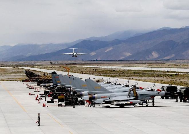 中國(guó)解放軍空軍基地，歷史、現(xiàn)狀和未來展望，中國(guó)解放軍空軍基地，歷史沿革、現(xiàn)狀瞭望與未來展望