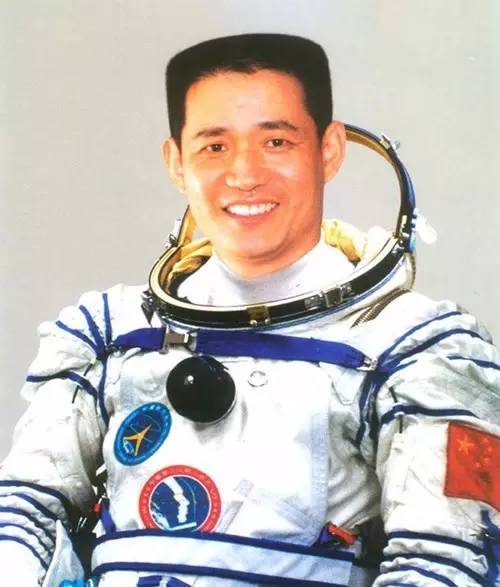 聶海勝中將軍銜，航天英雄的卓越成就與國家驕傲，聶海勝中將軍銜，航天英雄的輝煌成就與國家榮耀