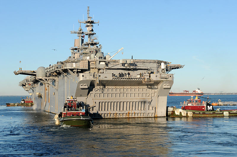 美國黃蜂級兩棲攻擊艦的噸位研究，美國黃蜂級兩棲攻擊艦噸位深度解析