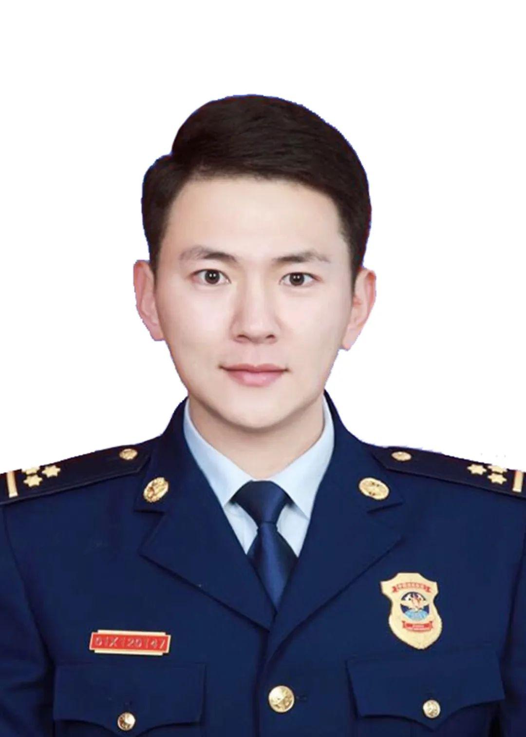一等功獎章的價值無法用金錢衡量，一等功獎章的無價榮耀