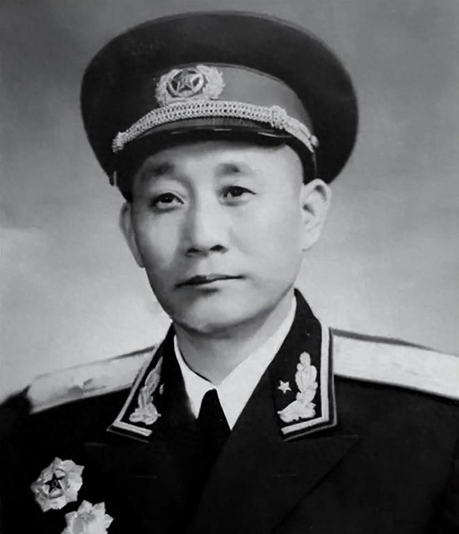 南海四大上將——揭秘2016年的四位海軍將領(lǐng)，南海四大上將揭秘，四位海軍將領(lǐng)閃耀2016年風(fēng)采