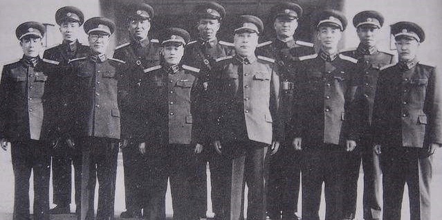 揭秘，1955年授銜最年輕的將軍是誰？，揭秘，最年輕的將軍揭秘，他是誰？——揭秘1955年授銜的年輕將軍傳奇故事