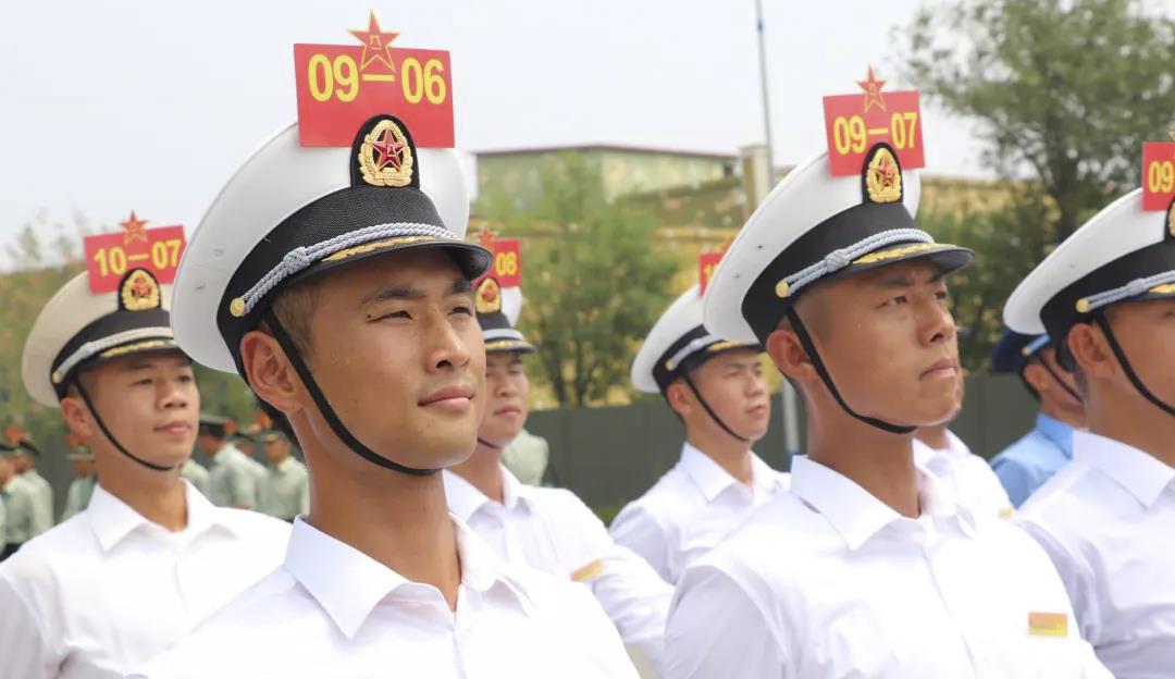 震撼人心的瞬間，回顧2019年閱兵式中的方隊視頻，震撼瞬間回顧，2019閱兵式方隊風(fēng)采展示