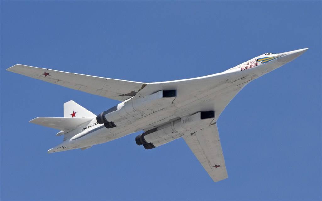 轟炸機(jī)3，歷史、技術(shù)與影響，轟炸機(jī)3，歷史沿革、技術(shù)演進(jìn)與全球影響